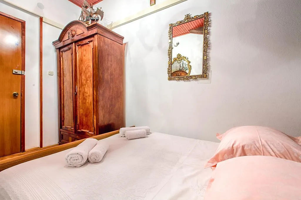 Royal Antique Apartment Split Croacia