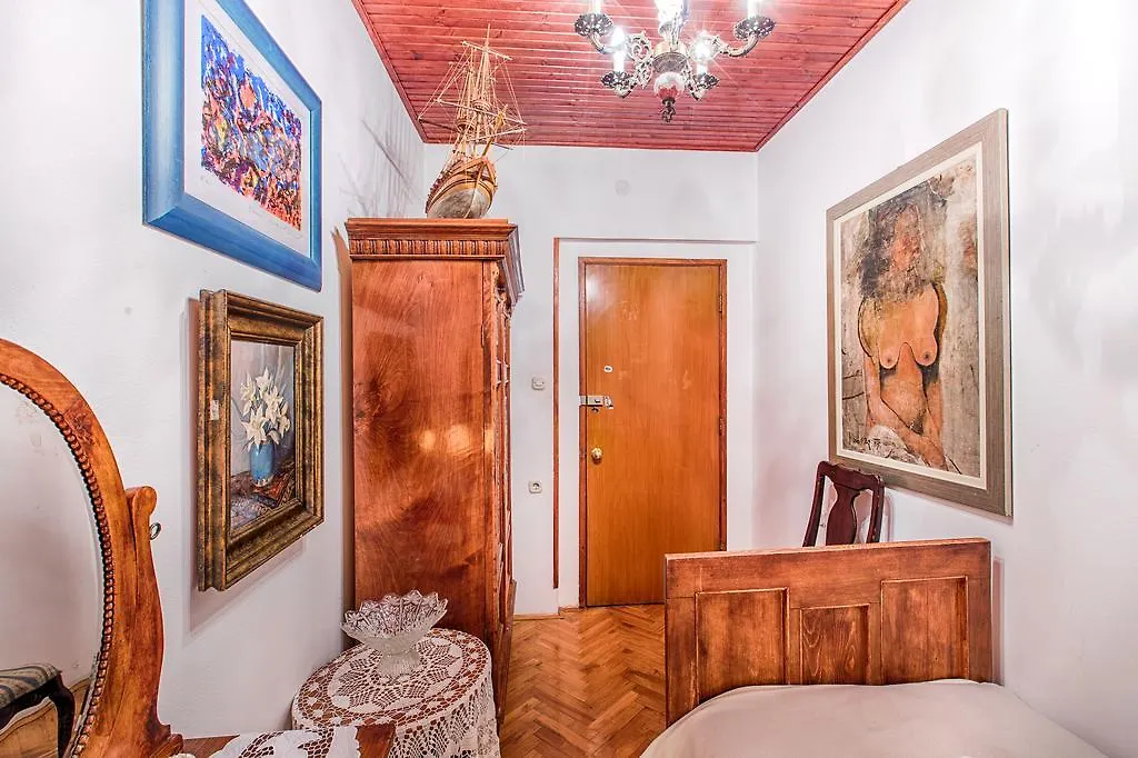Royal Antique Apartment Split 0*,  Croacia